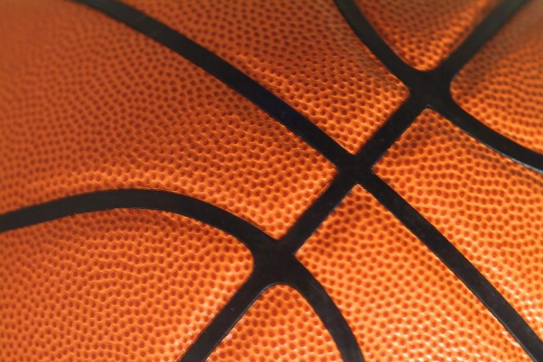 Ithaca boys drop conference game to North Crawford